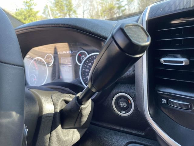 Used 2025 RAM 3500 Big Horn image 30