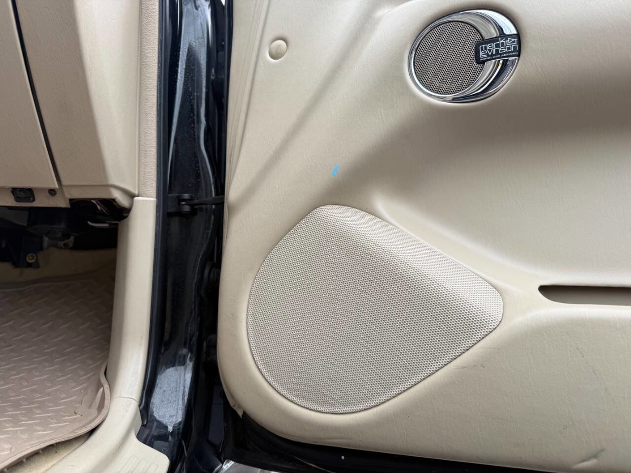 Used 2003 Lexus LX 470 4WD image 40