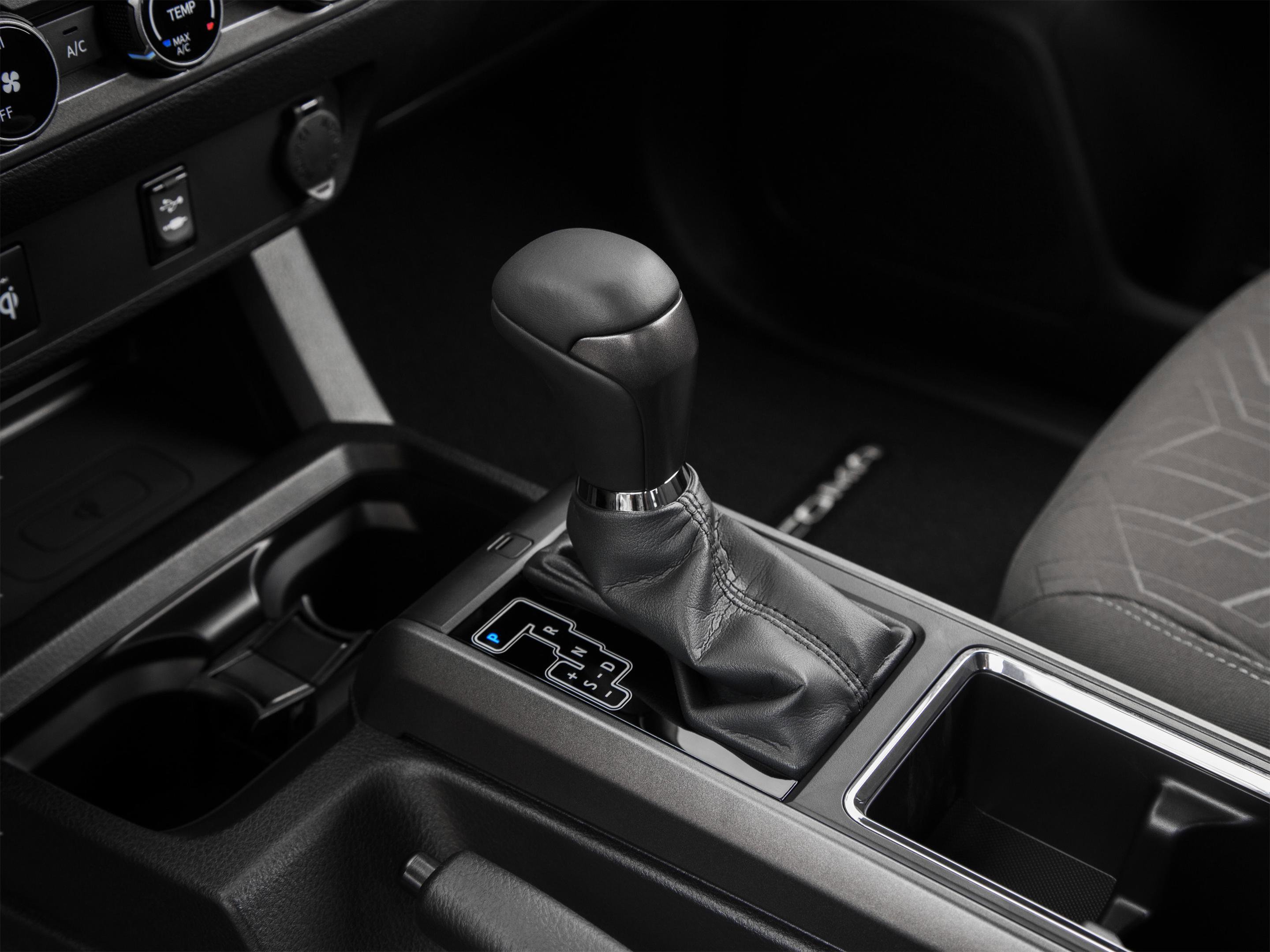 Used 2017 Toyota Tacoma TRD Sport w/ Premium & Technology Package image 23