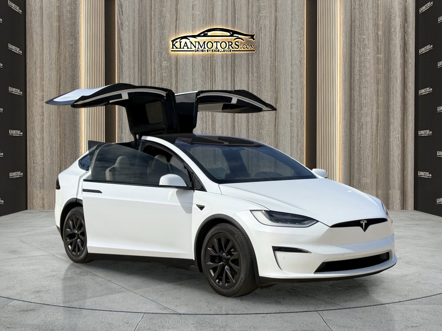Used 2023 Tesla Model X image 19