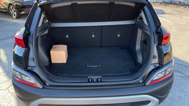 Used 2023 Hyundai Kona SEL image 11