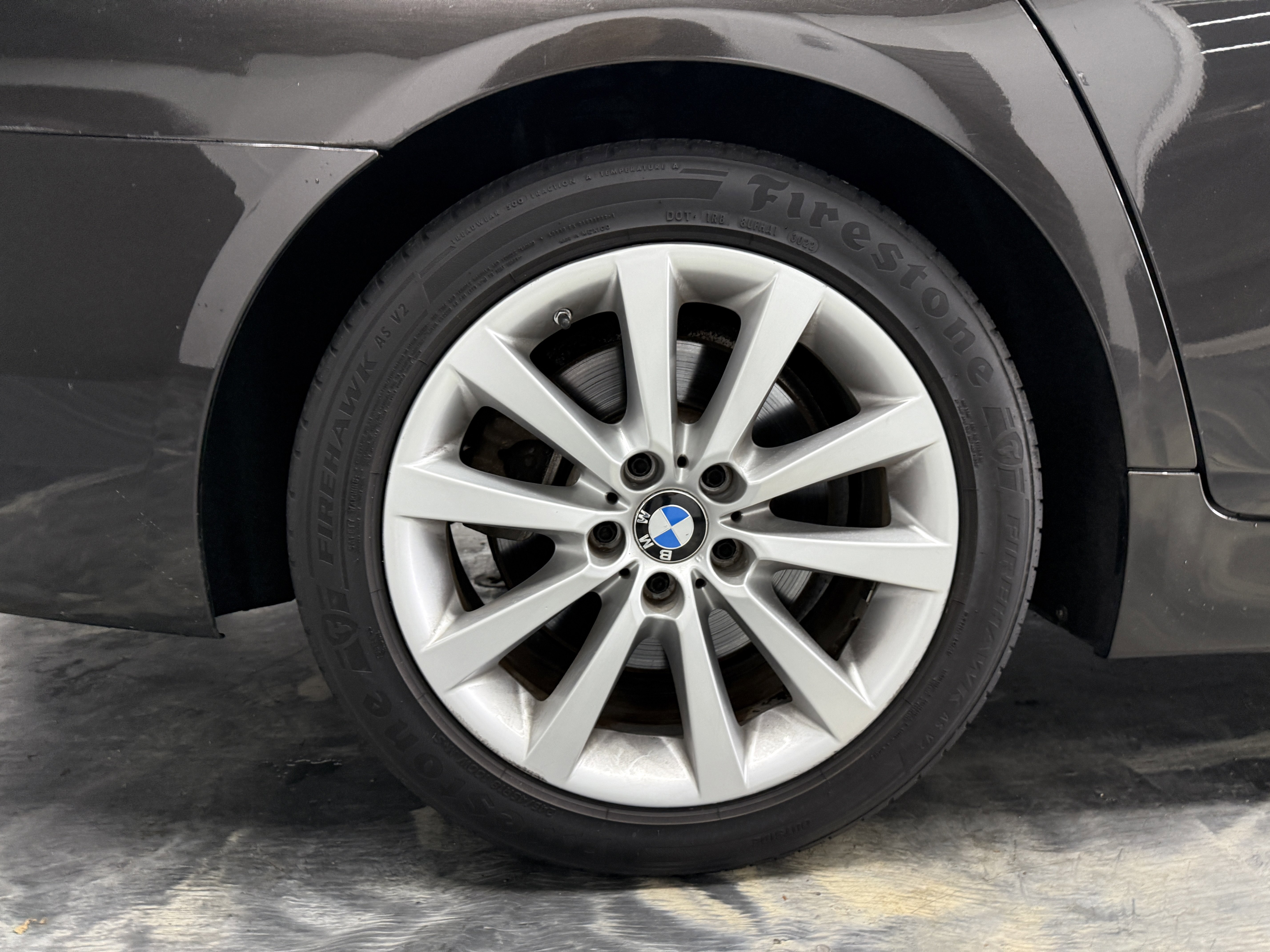 Used 2015 BMW 550i xDrive Sedan image 31