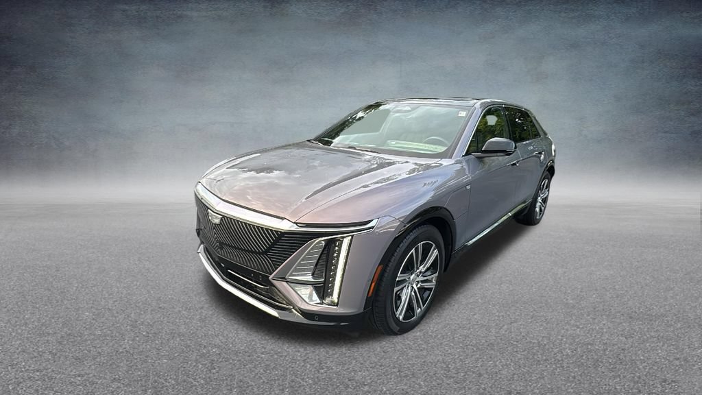 Used 2025 Cadillac Lyriq Luxury AWD/4WD image 5