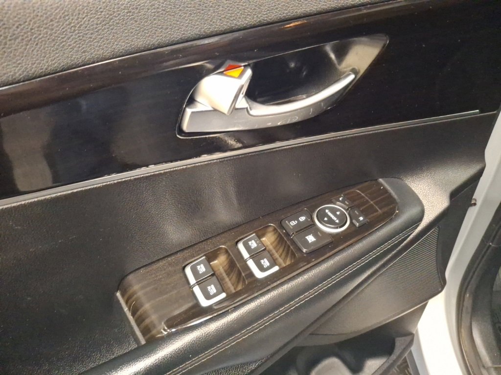 Used 2019 Kia Sorento LX w/ Option Group 020 image 15