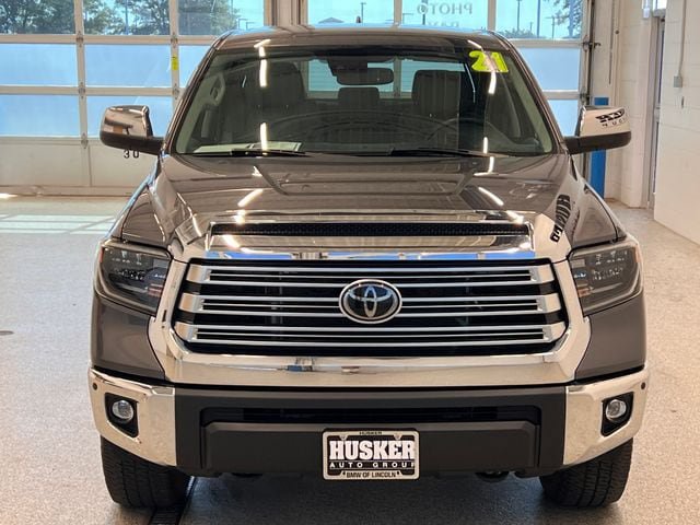 Used 2021 Toyota Tundra Limited w/ Limited Premium Package AWD/4WD image 2