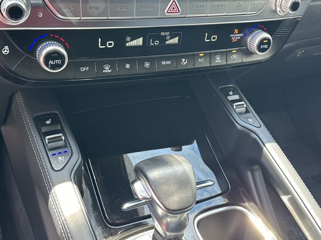 Certified 2021 Kia Telluride SX w/ SX Prestige Package AWD/4WD image 36
