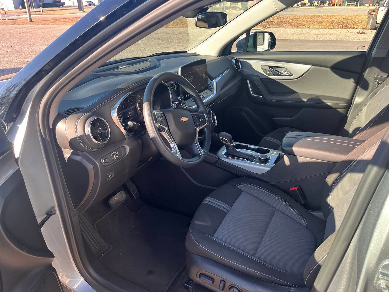 Used 2025 Chevrolet Blazer LT image 15