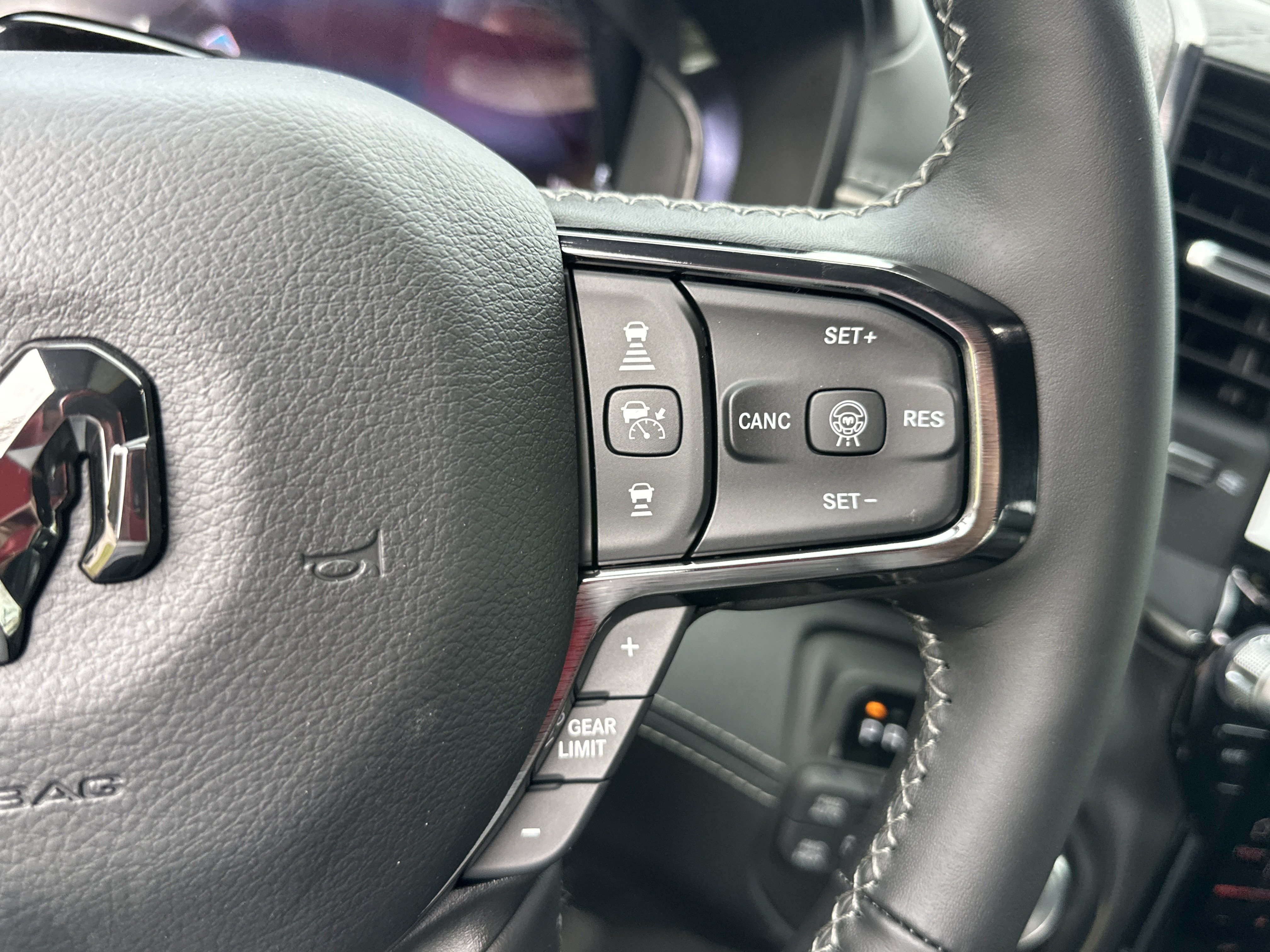 New 2027 RAM 1500 Limited AWD/4WD image 13