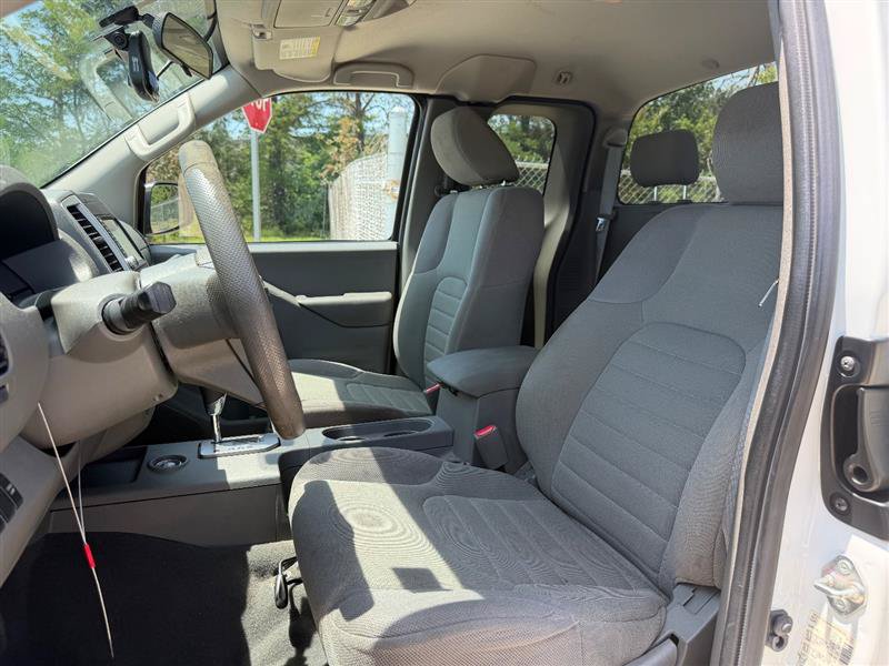 Used 2021 Nissan Frontier S RWD image 13