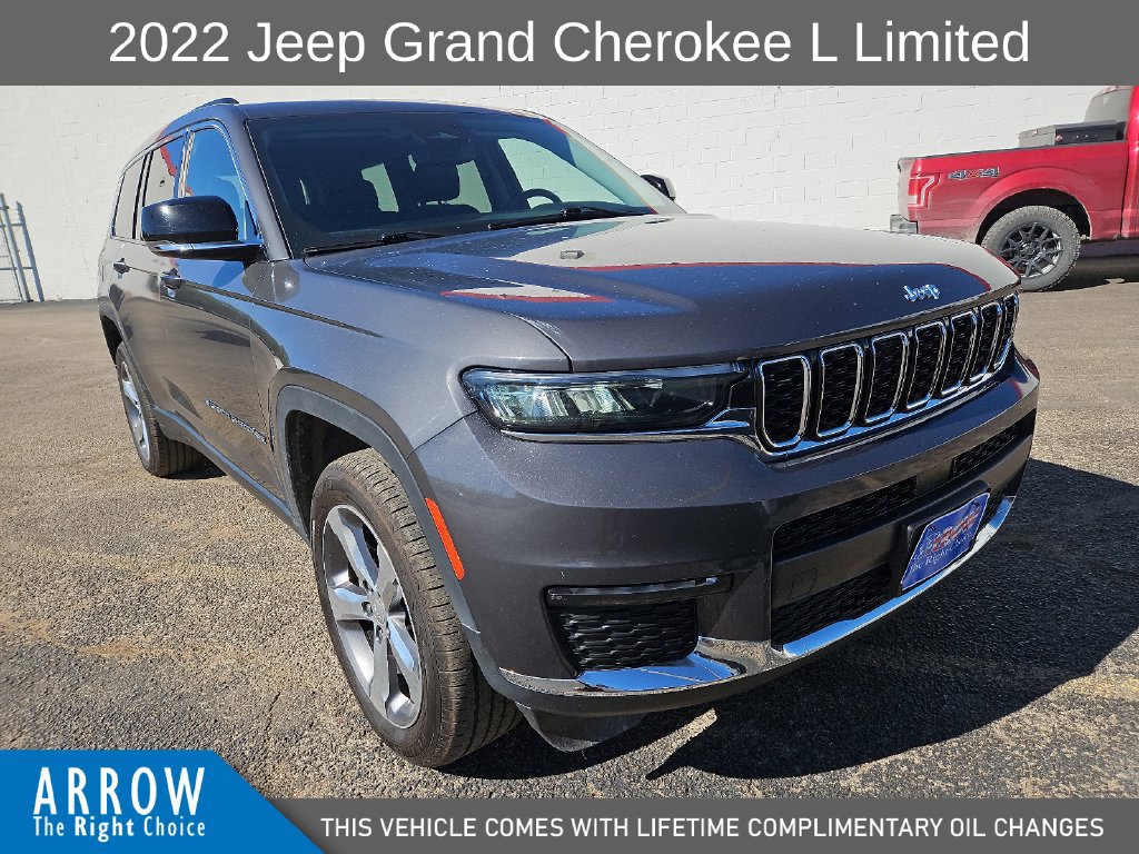 Used 2022 Jeep Grand Cherokee L Limited RWD image 2