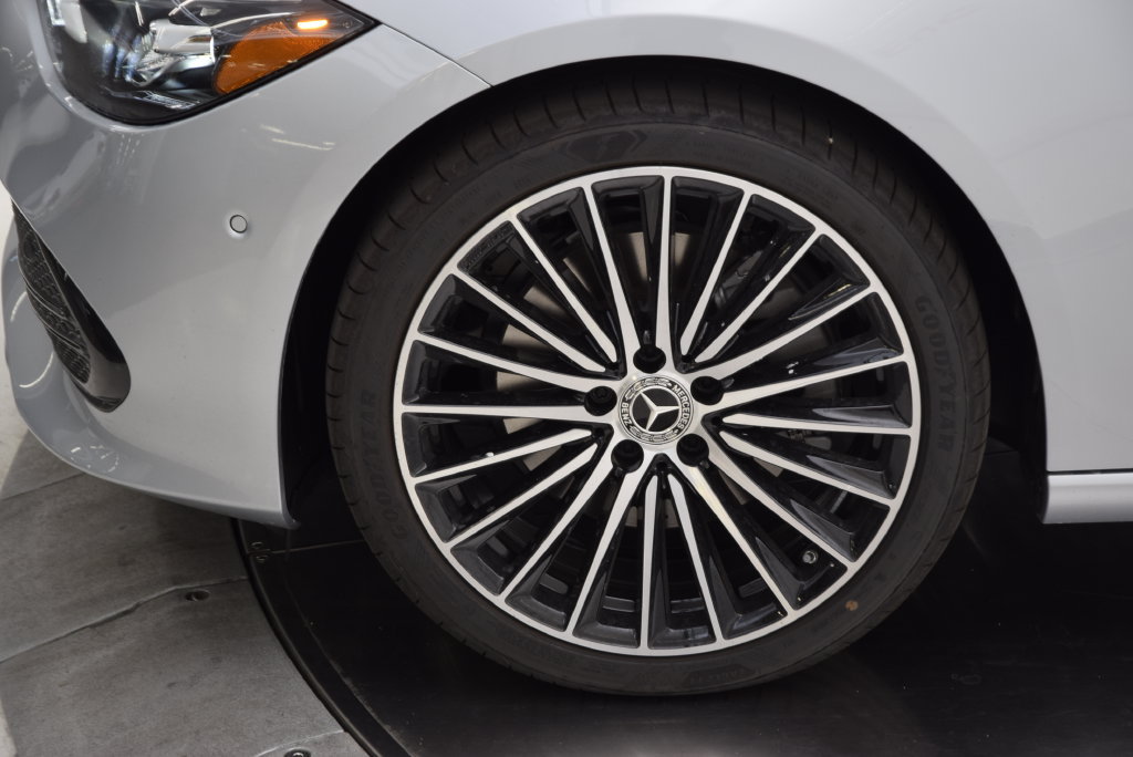 New 2026 Mercedes-Benz C 300 4MATIC Sedan image 12