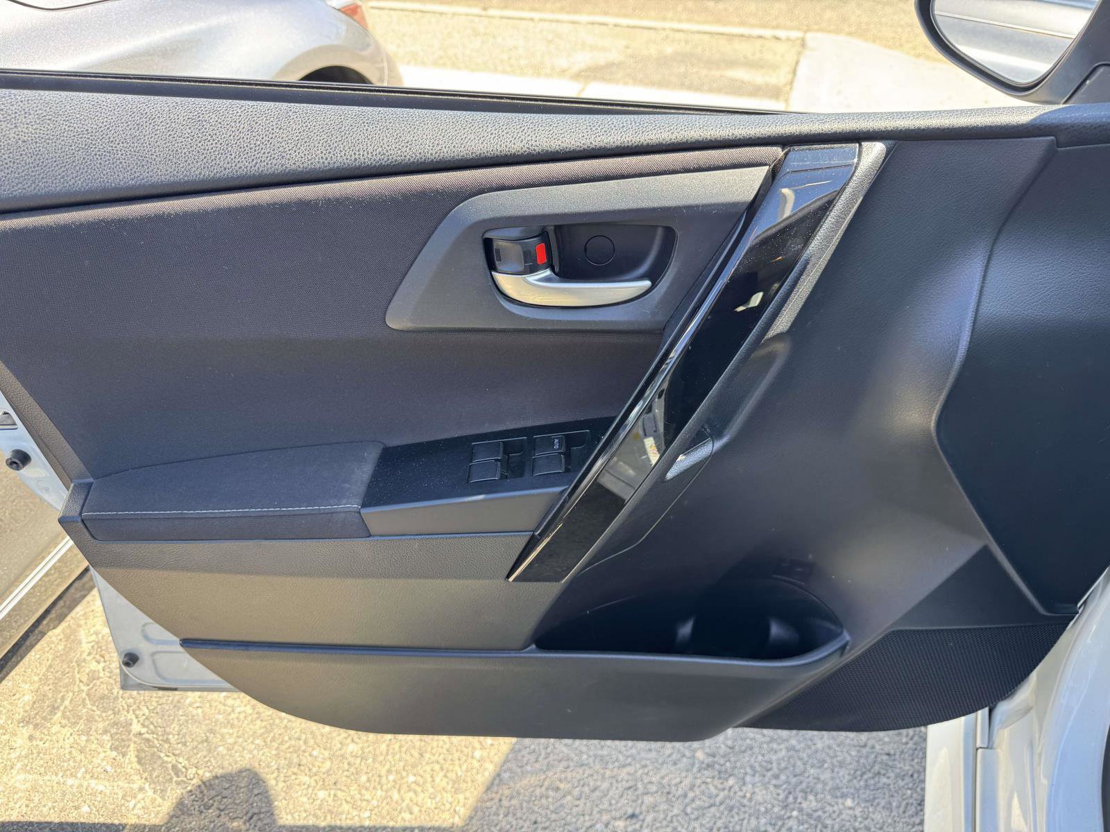 Used 2017 Toyota Corolla iM w/ All-Weather Mat Package FWD image 14