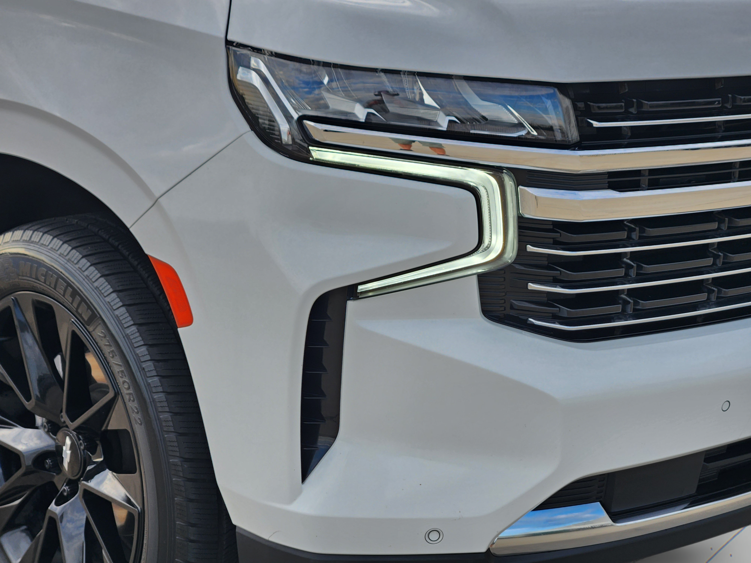 Used 2022 Chevrolet Tahoe LT w/ Luxury Package RWD image 32