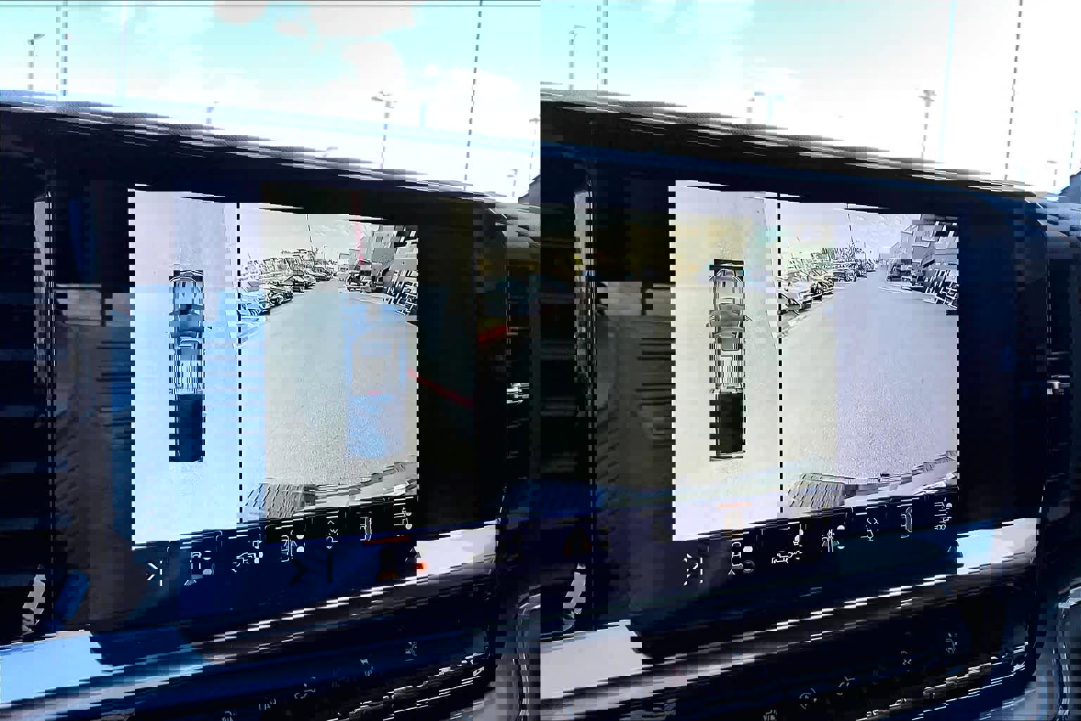 Used 2024 Chevrolet Silverado 1500 High Country w/ High Country Premium Package image 24