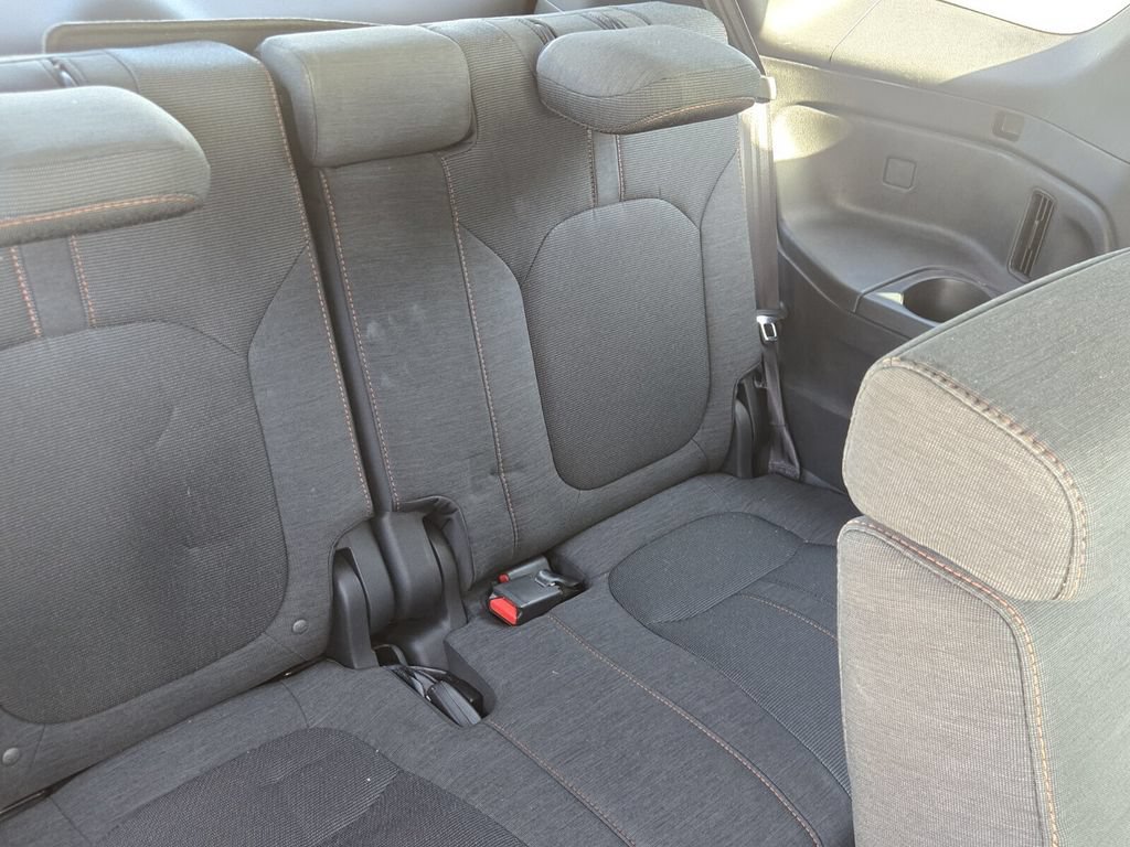 Certified 2024 Honda Pilot Sport image 16