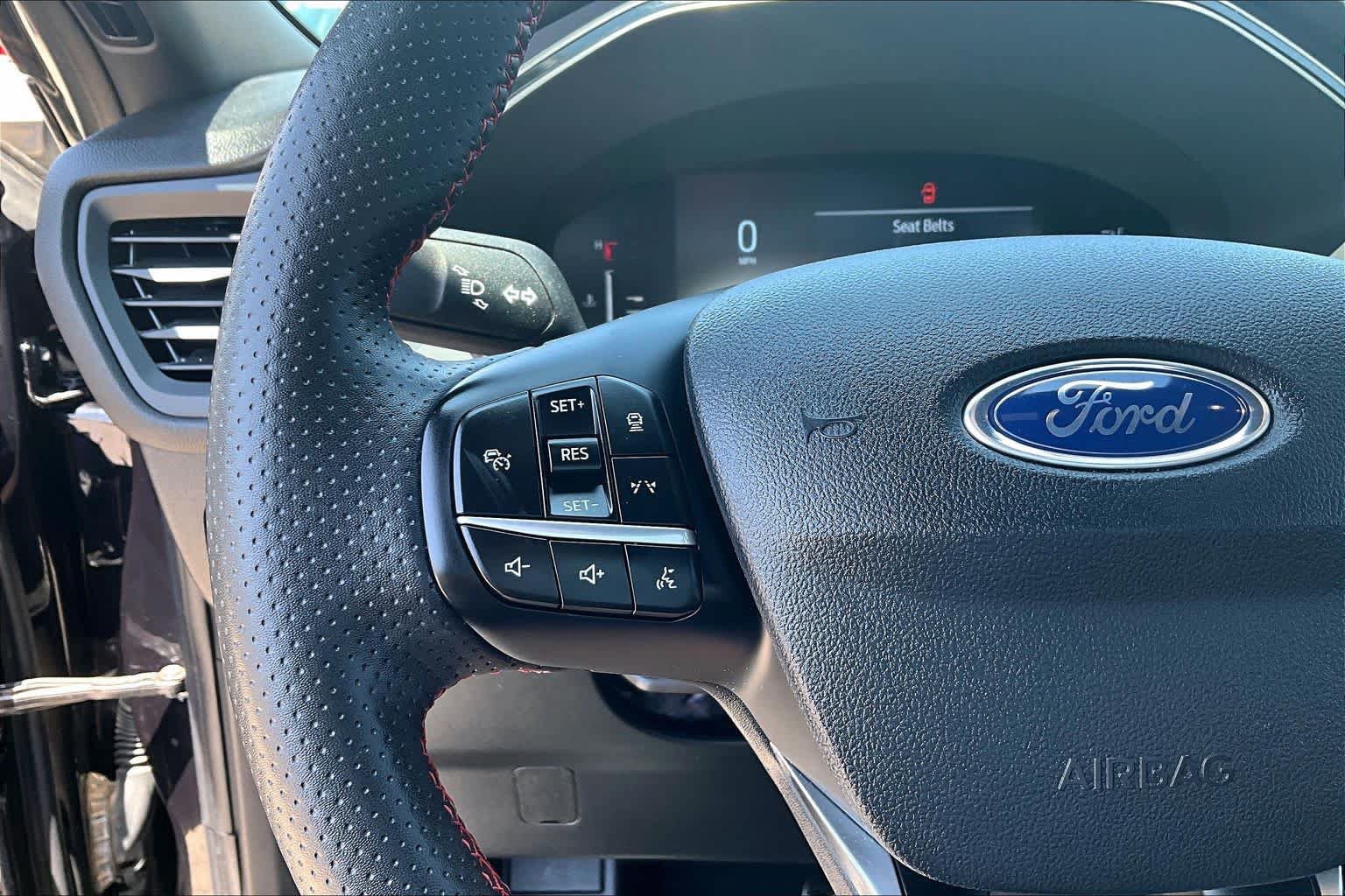 Used 2023 Ford Escape ST-Line w/ Tech Pack #1 FWD image 22