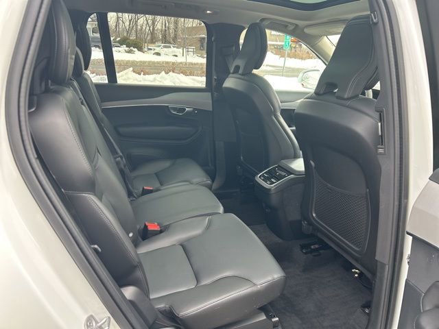 Certified 2024 Volvo XC90 B5 Core w/ Protection Package Premier image 13