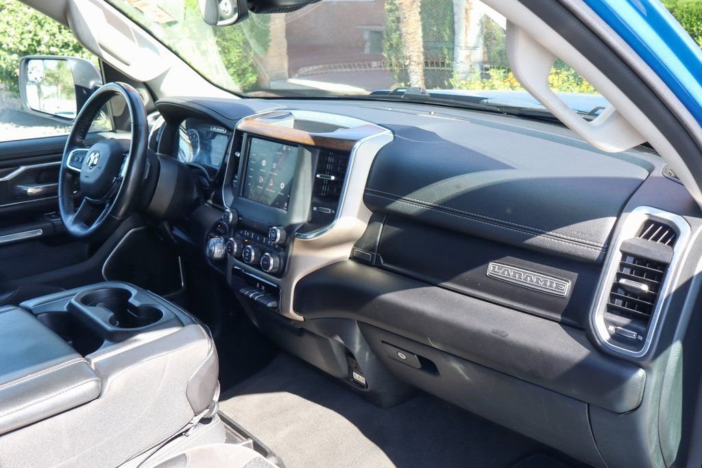 Used 2022 RAM 1500 Laramie AWD/4WD image 44