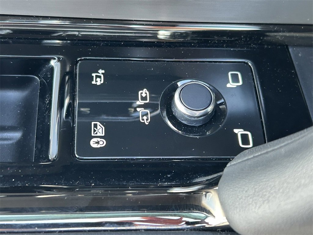 Used 2024 Land Rover Range Rover Sport SE image 29