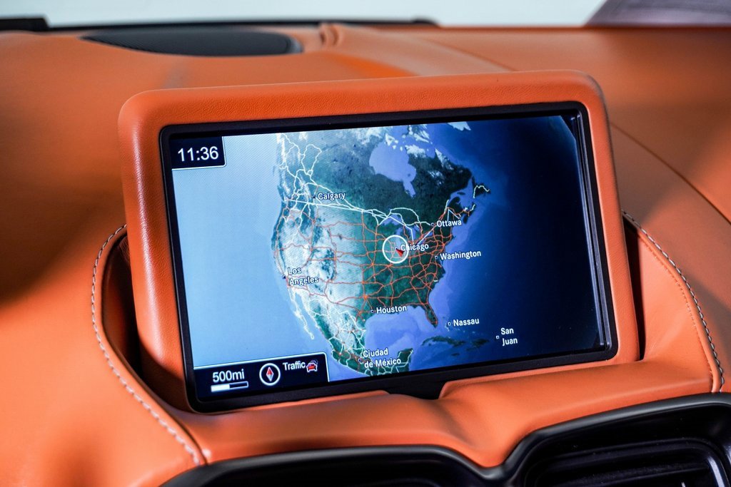 Used 2023 Aston Martin V8 Vantage Coupe image 24