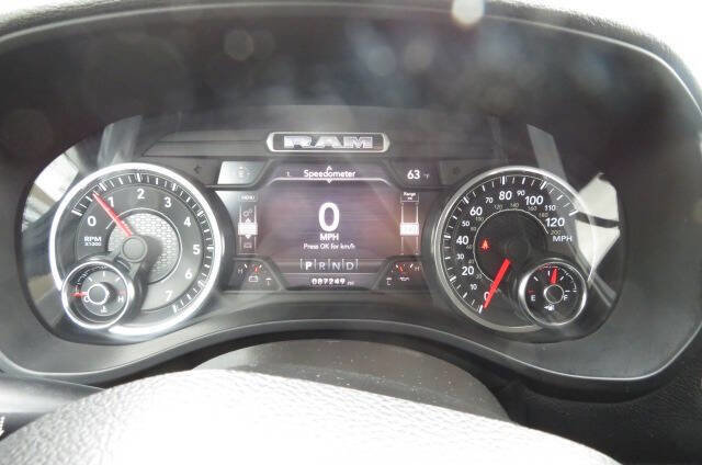 Used 2021 RAM 1500 Laramie AWD/4WD image 17