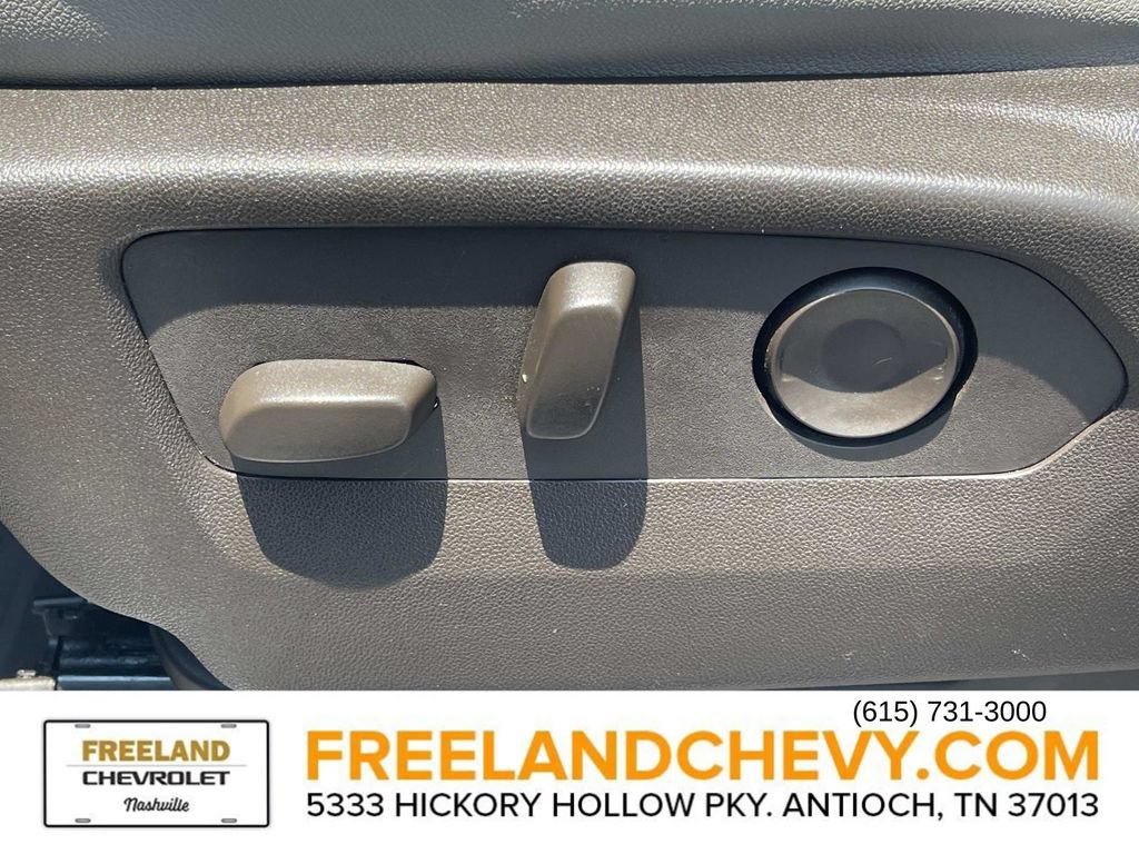 Used 2022 Chevrolet Tahoe LT RWD image 30