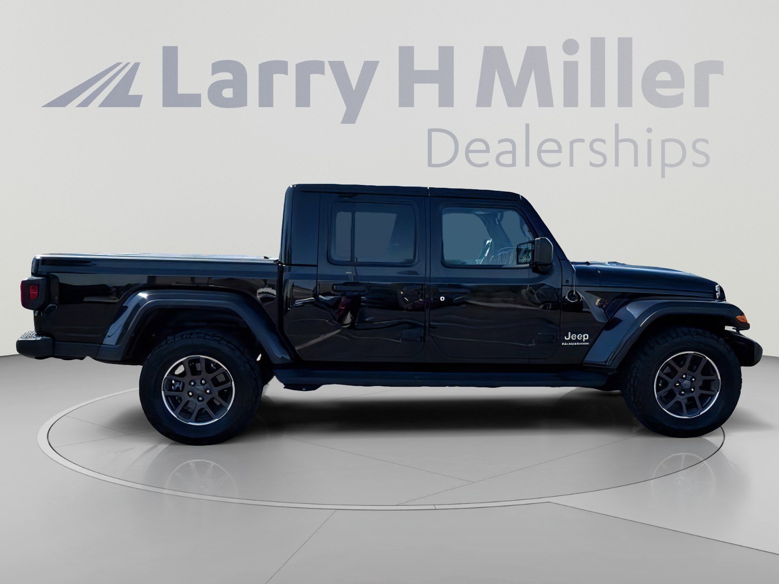 Used 2021 Jeep Gladiator Overland w/ Popular Equipment Package AWD/4WD image 7