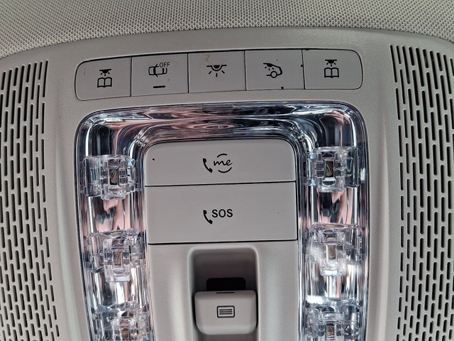 Used 2021 Mercedes-Benz GLE 350 4MATIC image 31