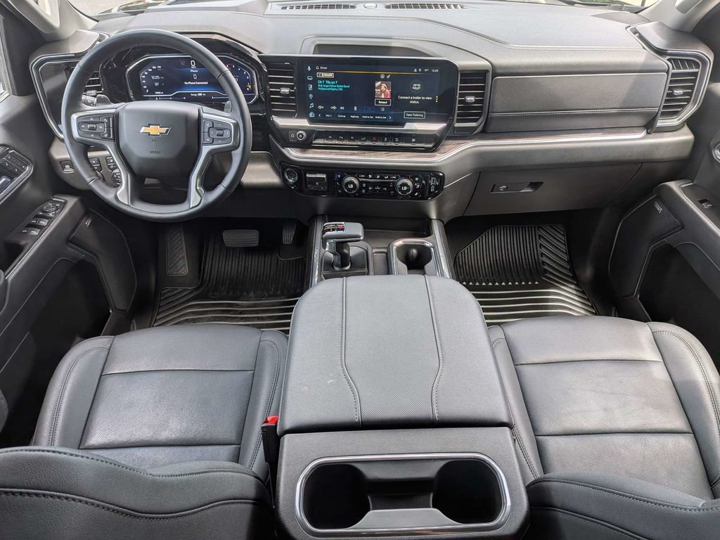 Used 2025 Chevrolet Silverado 1500 LTZ w/ Technology Package AWD/4WD image 14