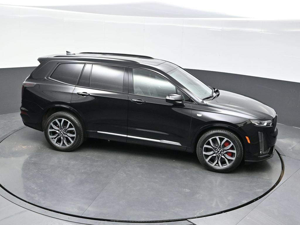 Certified 2023 Cadillac XT6 Sport w/ LPO, Floor Liner Package AWD/4WD image 36