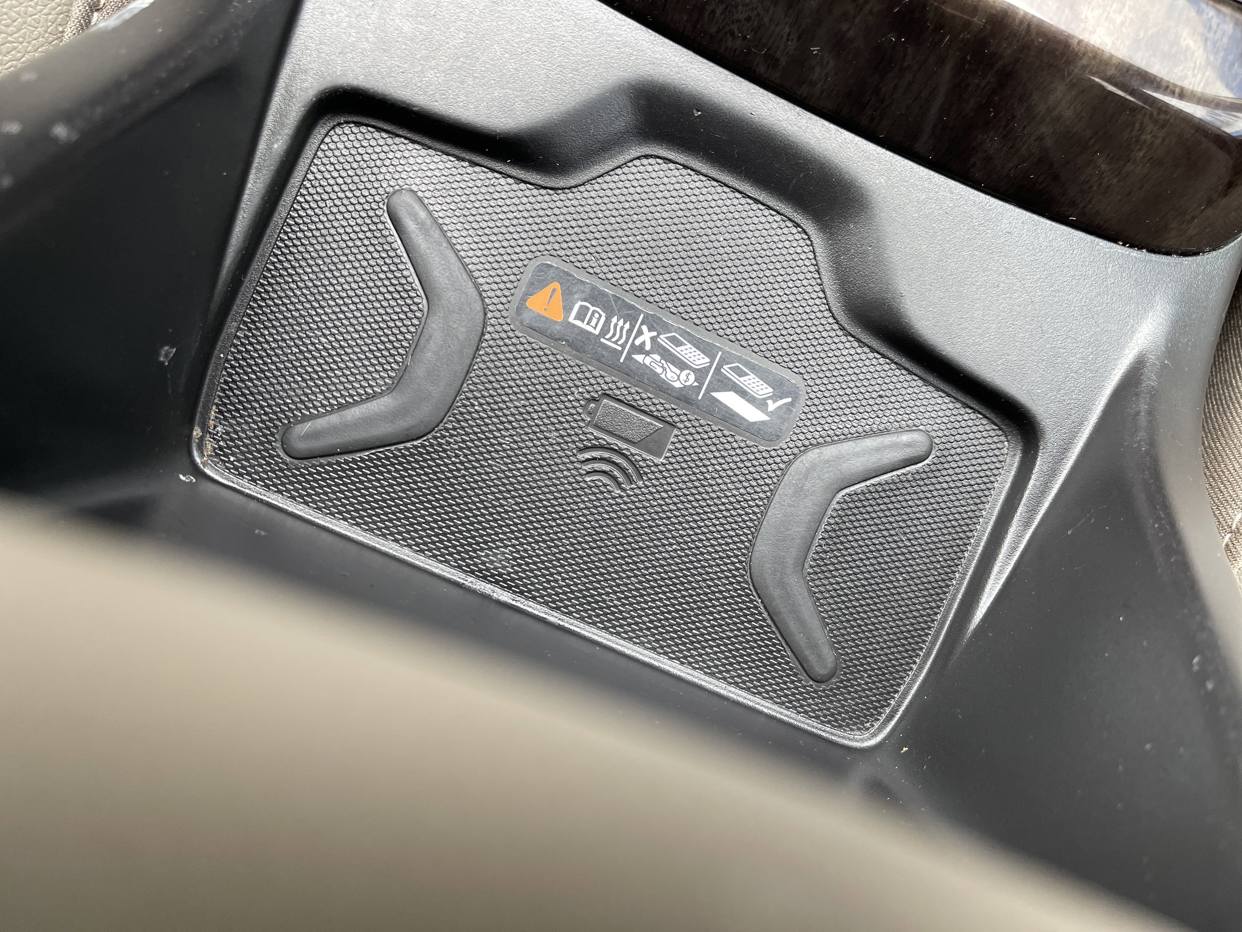 Used 2020 GMC Canyon SLT w/ Driver Alert Package image 31