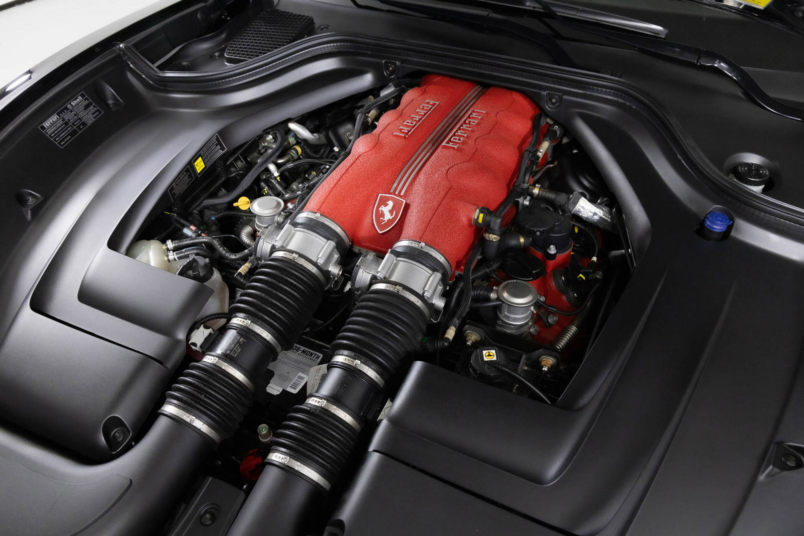 Used 2011 Ferrari California image 10