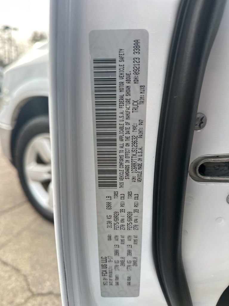 Used 2018 RAM 1500 SLT image 30