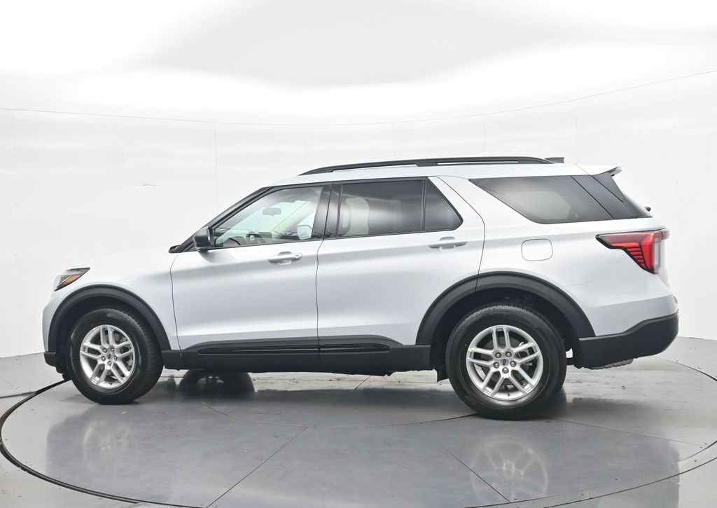 New 2026 Ford Explorer Active w/ Active Comfort Package RWD image 10