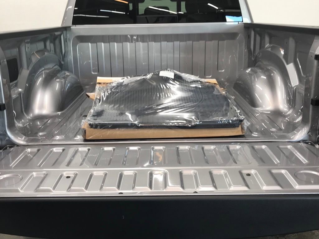 New 2026 RAM 1500 4x4 Crew Cab image 32