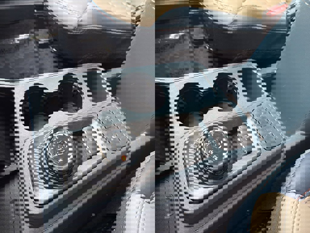 New 2026 Ford Maverick Lariat image 27