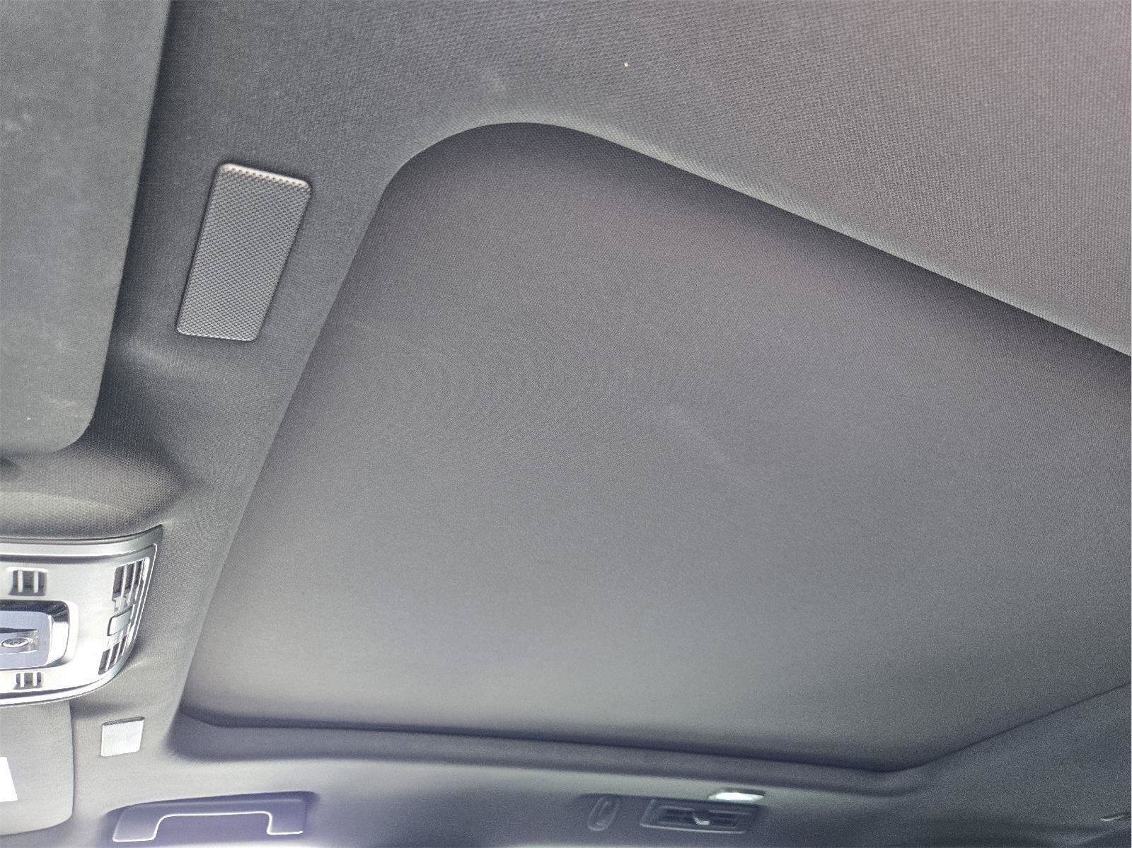 Used 2026 GMC Yukon Denali Ultimate w/ LPO, Floor Liner Package AWD/4WD image 25