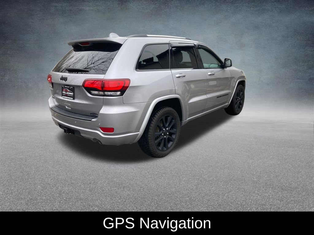 Used 2019 Jeep Grand Cherokee Altitude image 6