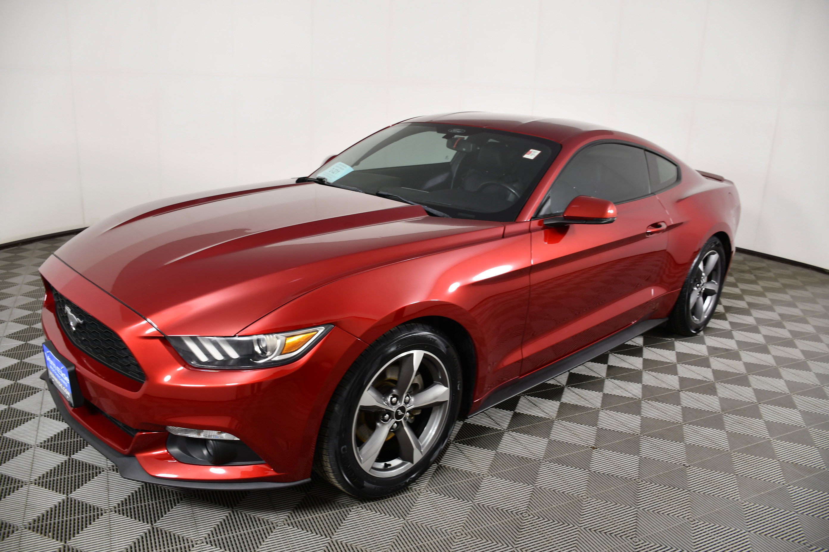 Used 2016 Ford Mustang Premium w/ Equipment Group 201A image 10