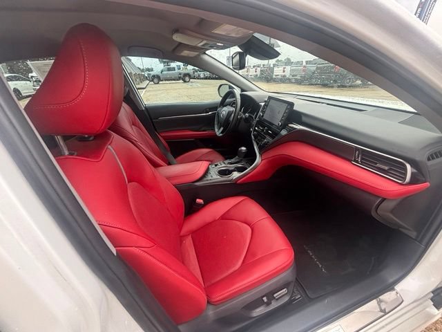 Used 2023 Toyota Camry XSE FWD image 16