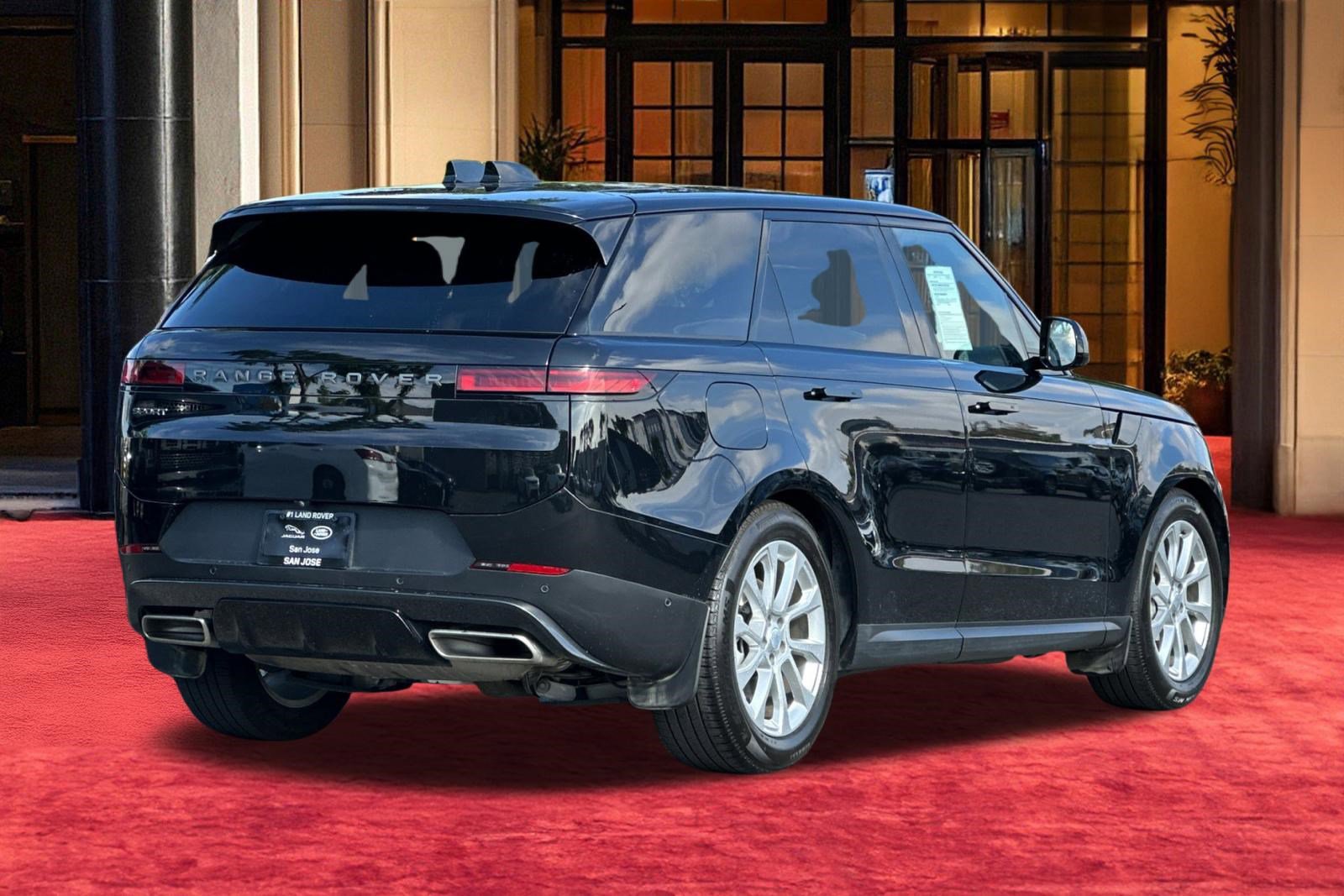 Certified 2025 Land Rover Range Rover Sport image 10