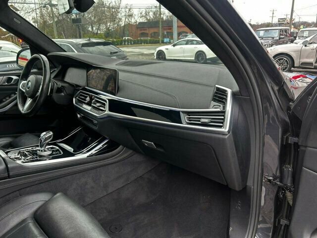 Used 2019 BMW X7 xDrive40i w/ Premium Package image 25