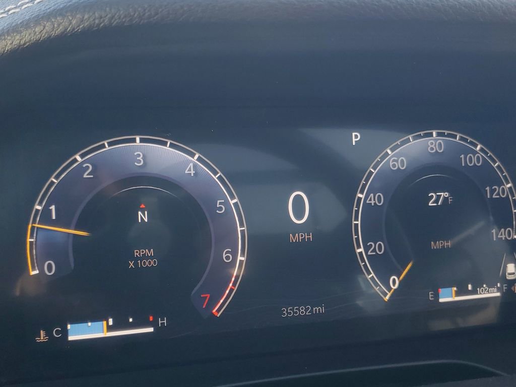 Used 2024 Jeep Grand Cherokee L Limited w/ Luxury Tech Group II image 18