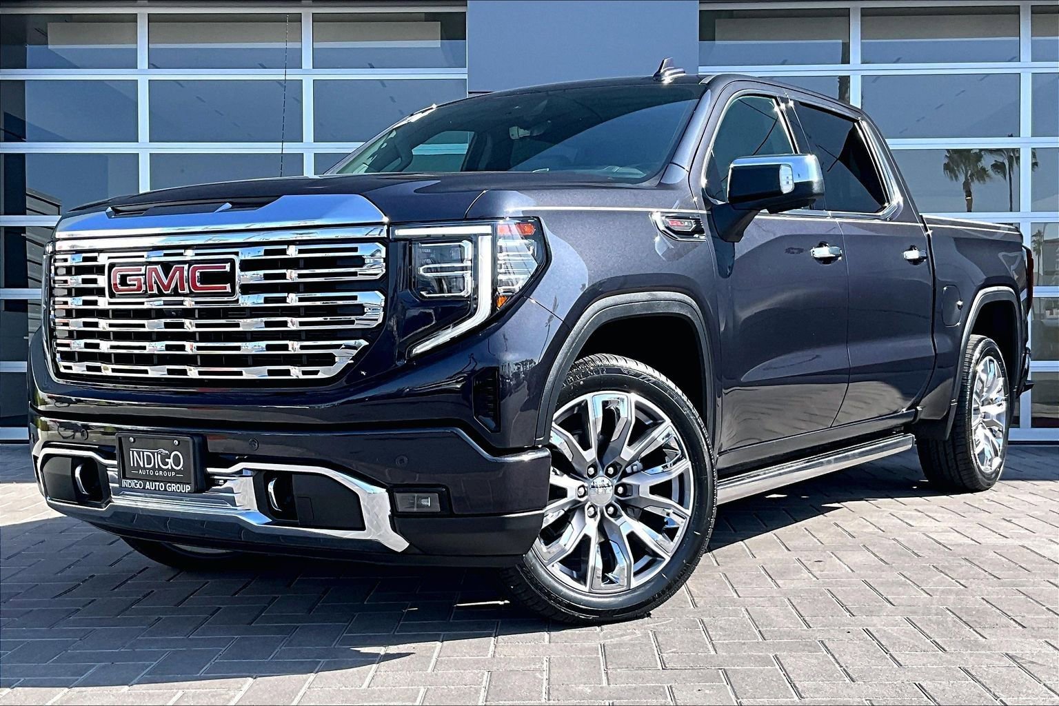 Used 2024 GMC Sierra 1500 Denali image 1