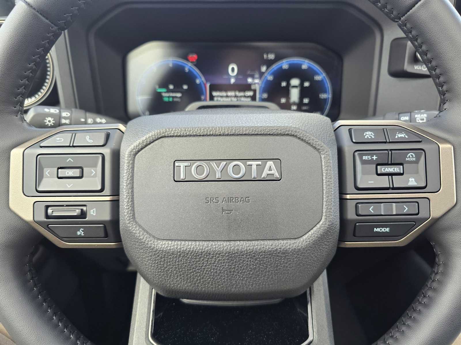 Used 2025 Toyota Land Cruiser image 26