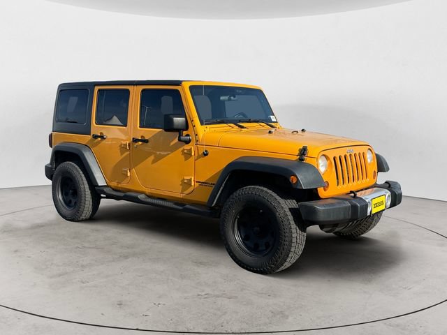 Used 2012 Jeep Wrangler Unlimited Sahara AWD/4WD image 7