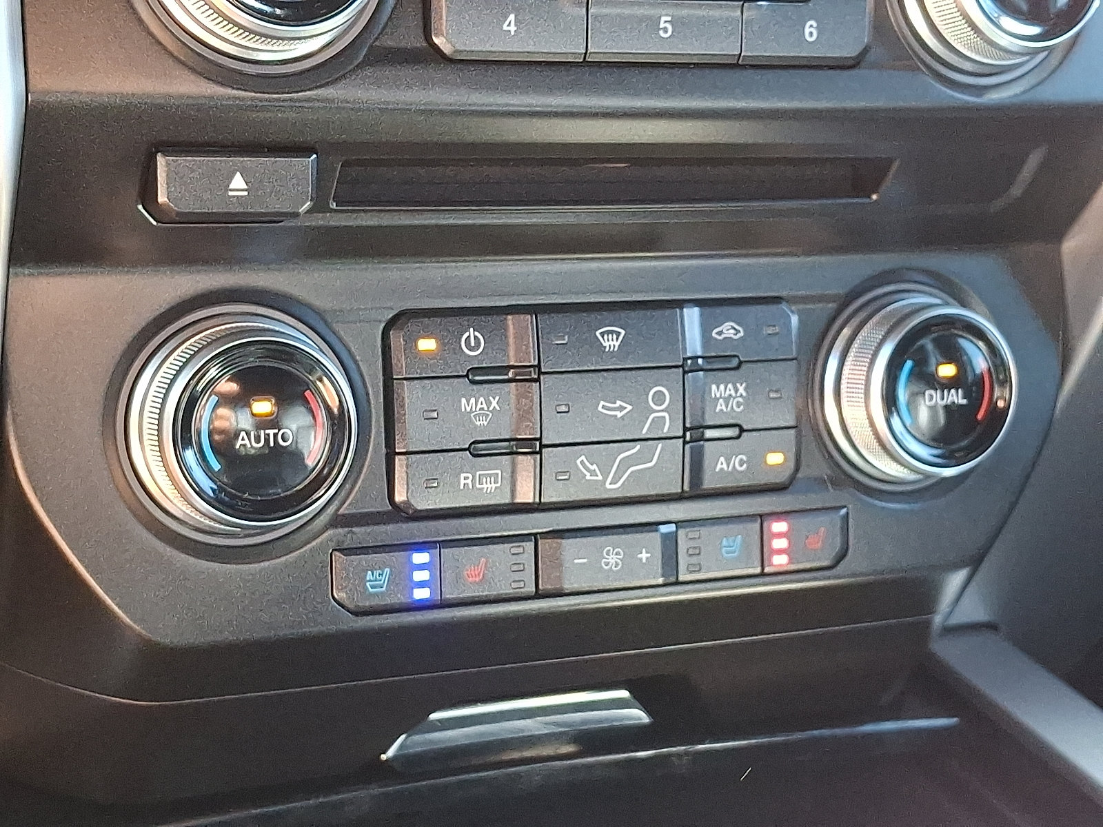 Used 2018 Ford F250 Platinum AWD/4WD image 18