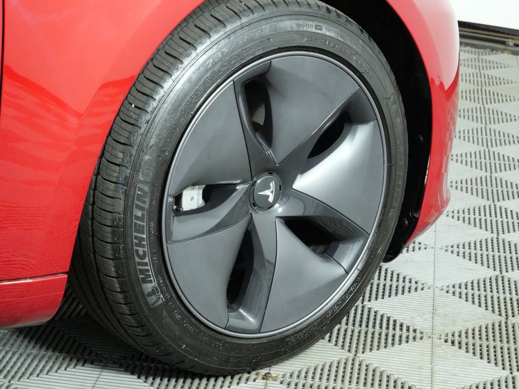 Used 2018 Tesla Model 3 Long Range AWD/4WD image 12