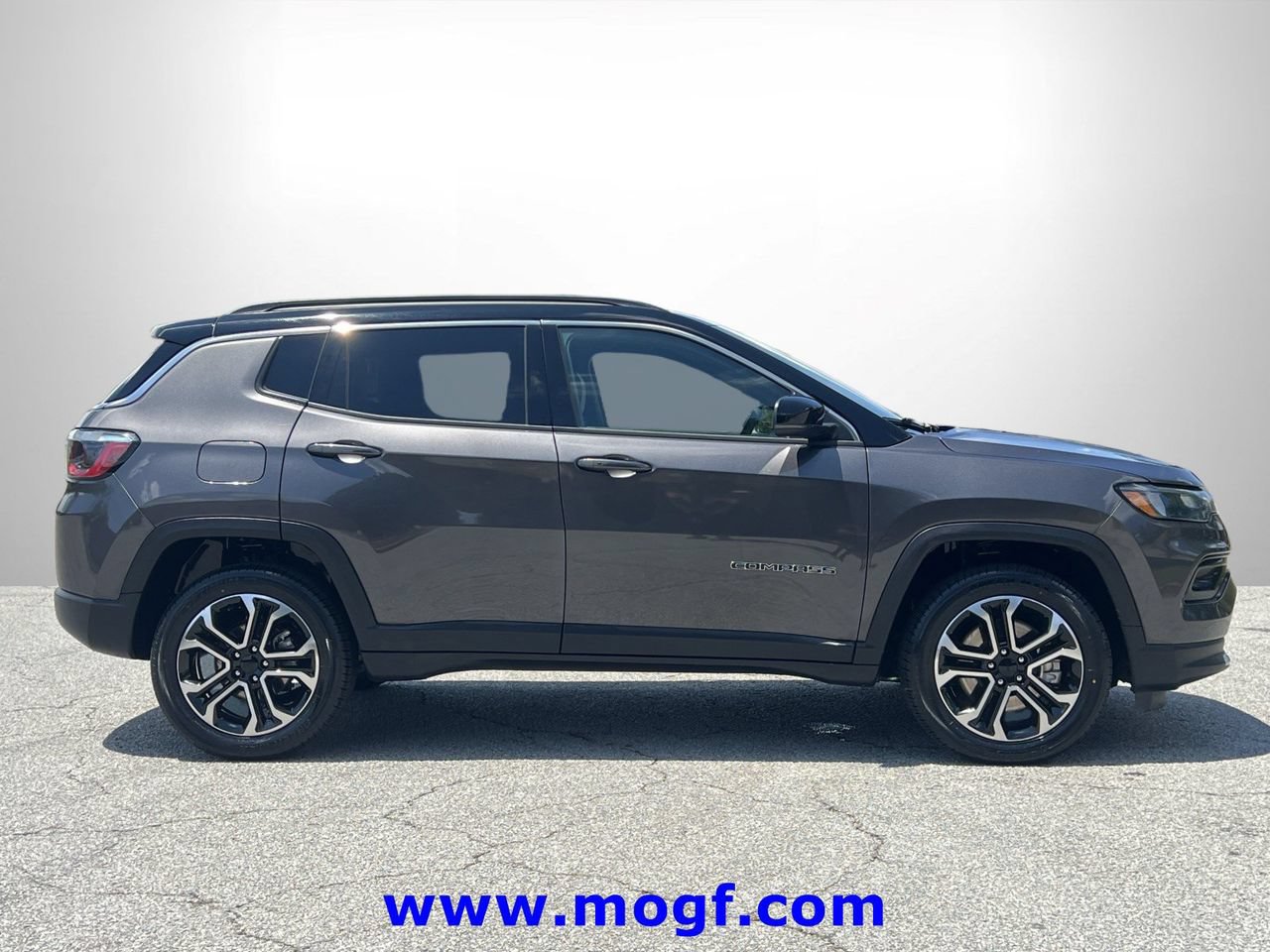 Used 2024 Jeep Compass Limited AWD/4WD image 24