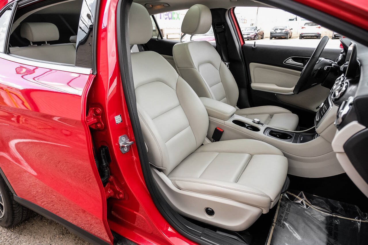 Used 2019 Mercedes-Benz GLA 250 image 33